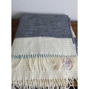 Nido Notte Italian Throw Blanket Waffle Knit Blue and Cream Stripes
